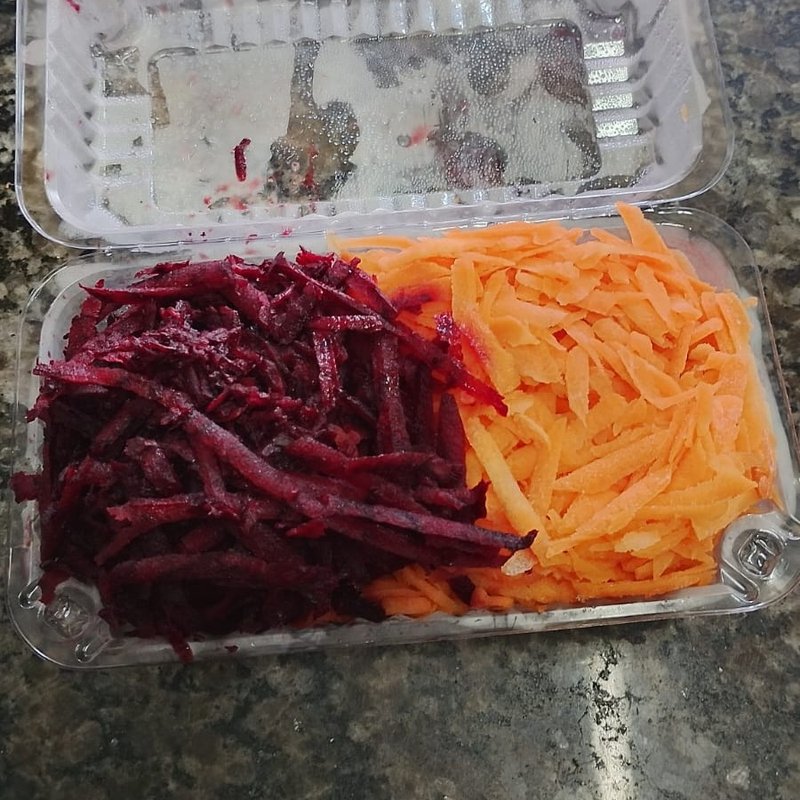 Salada de beterraba e cenoura